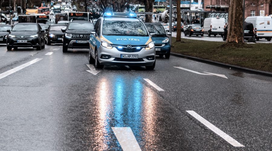 Polizeiauto Strafverfahren